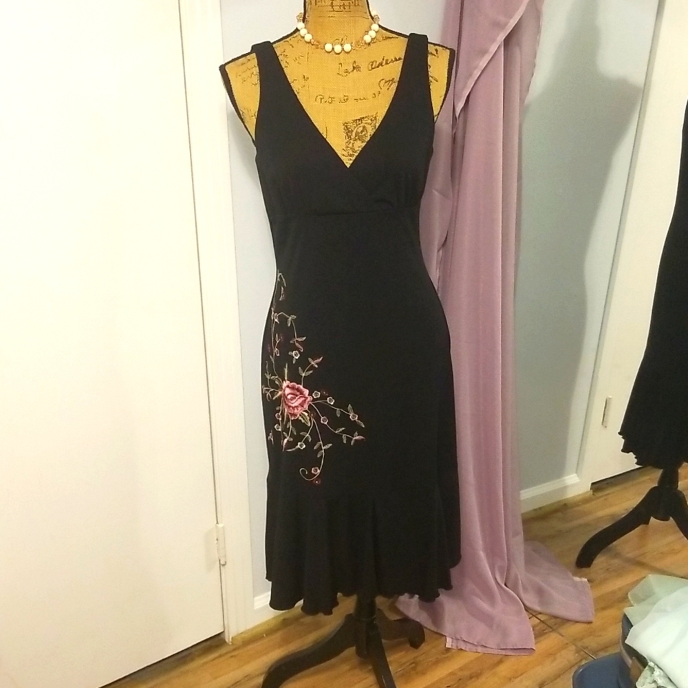 Black rose dress